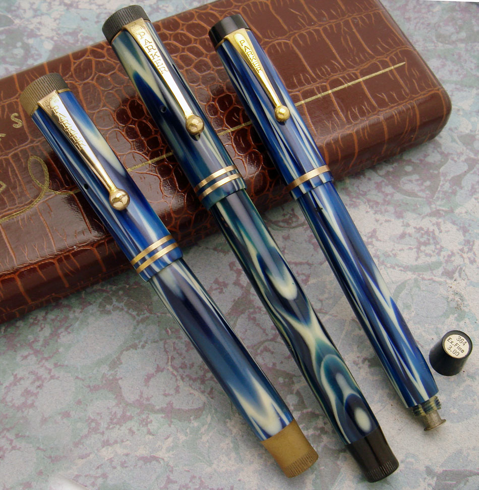 Vintage 1930's Parker Duofold Blue Streamline Fountain Pen