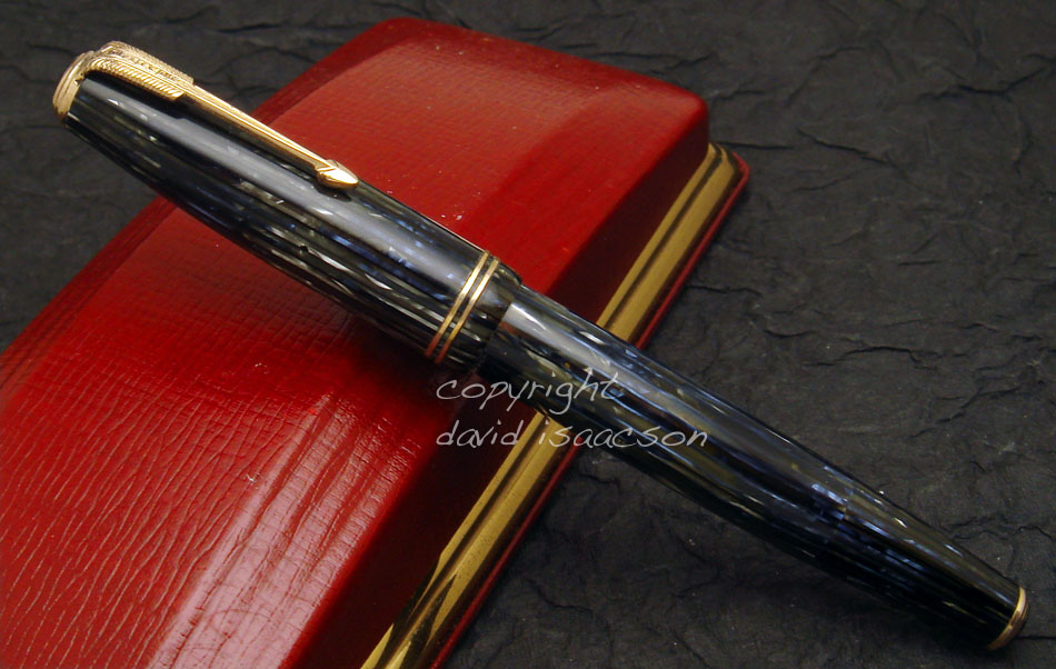 Parker Vacumatic Shadow Wave and How I Look at Vintage Pens